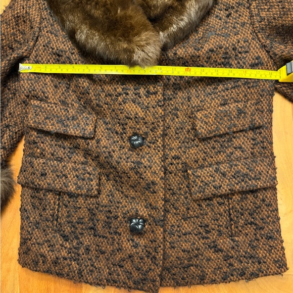 Tweed Coat w/ Fur Collar & Cuffs: Vintage 1960s Brown & Black Wool - Picture 7 of 15